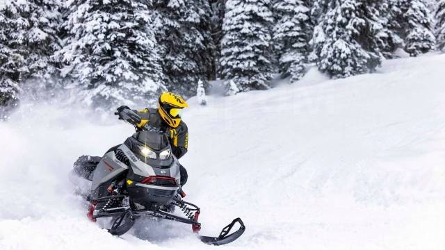 BRP Ski-Doo Renegade. ,  ,   