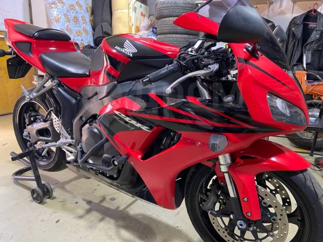 Honda CBR 1000RR Fireblade. 998. ., , ,   