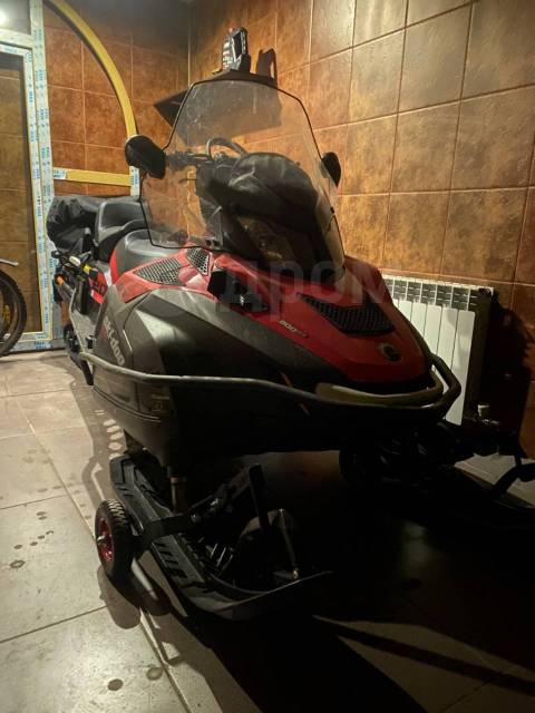 BRP Ski-Doo Skandic. ,  ,   