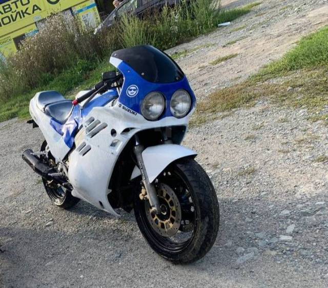 Suzuki GSX-R 400. 400. ., , ,   