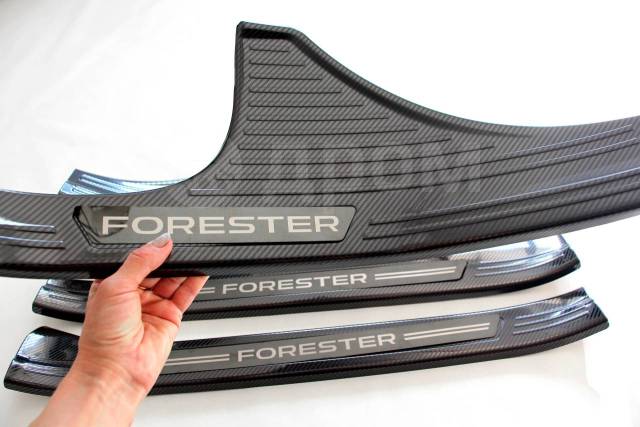 Купить Накладки на порог Forester 2018+ (Новые) в Благовещенске по цене ...
