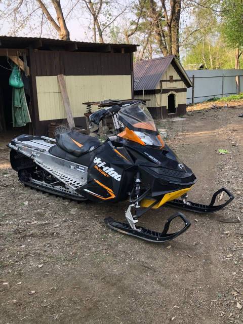 BRP Ski-Doo Summit. ,  ,   