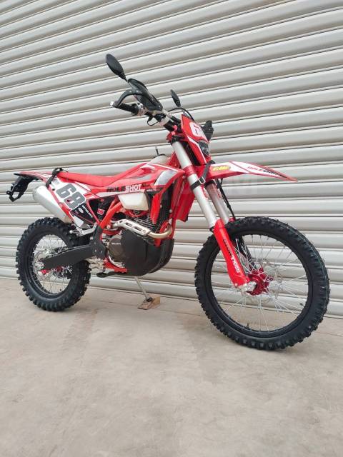 Regulmoto Holeshot. 300. ., , ,   