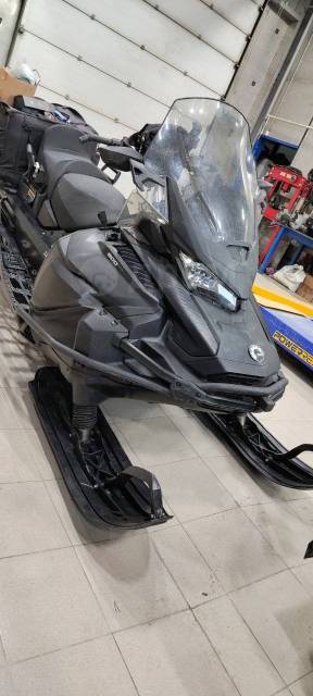 BRP Ski-Doo Skandic SWT. ,  ,   