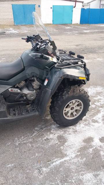 BRP Can-Am Outlander Max 800 XT. ,  \,   