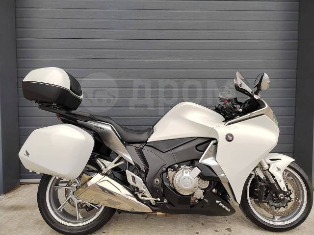 Honda VFR 1200F. 1 200. ., , ,   