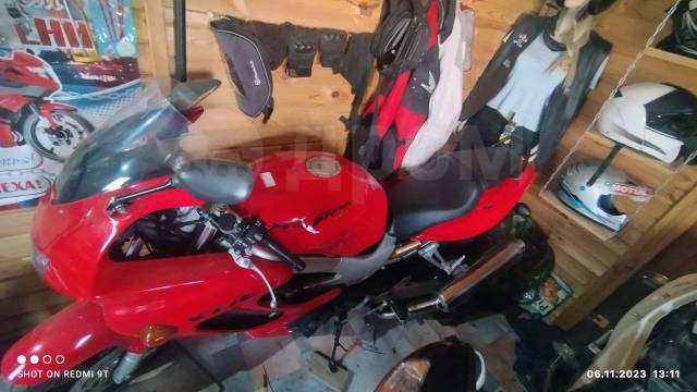 Honda VTR 1000. 1 000. ., , ,   