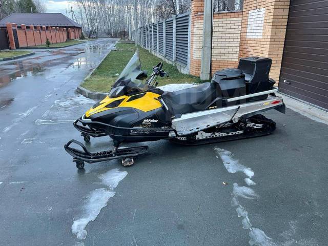 BRP Ski-Doo Skandic SWT. ,  ,   