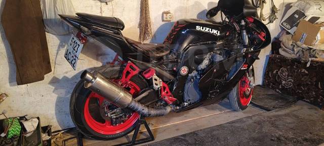 Suzuki GSX-R 750. 750. ., , ,   