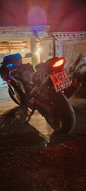 Suzuki GSX-R 750. 750. ., , ,   