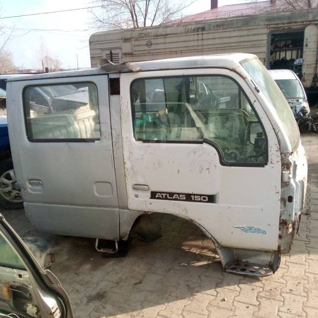      nissan atlas 23    