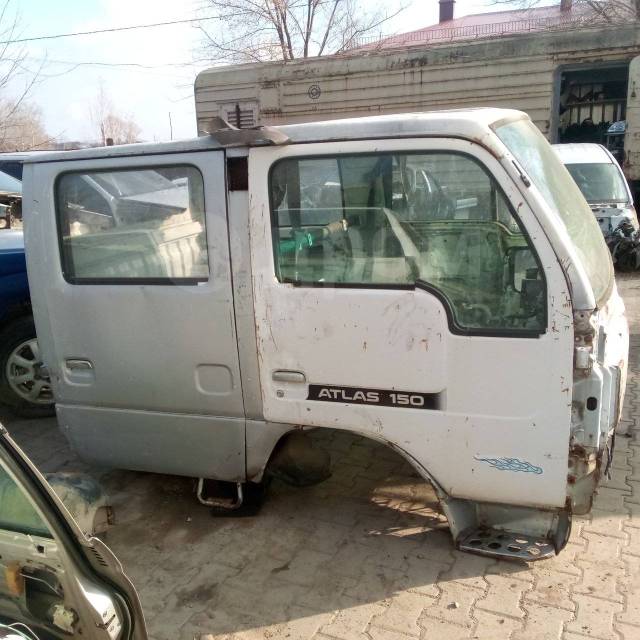      nissan atlas 23    