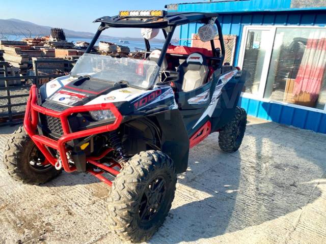 Polaris RZR XP 1000 EPS. ,  \,   