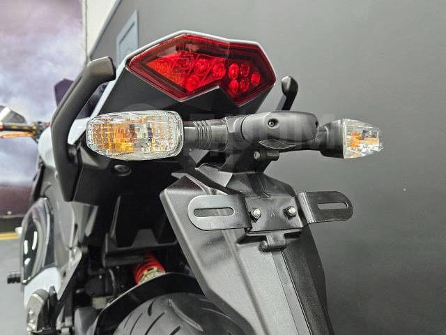 Kawasaki Ninja 1000. 1 043. ., , ,   