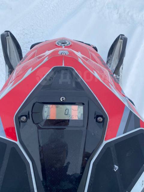 BRP Ski-Doo Summit X with Expert Package. ,  ,   