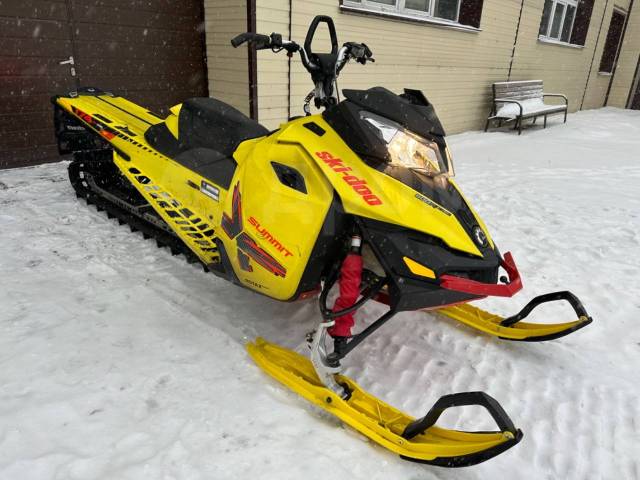 BRP Ski-Doo Summit X T3. ,  ,   