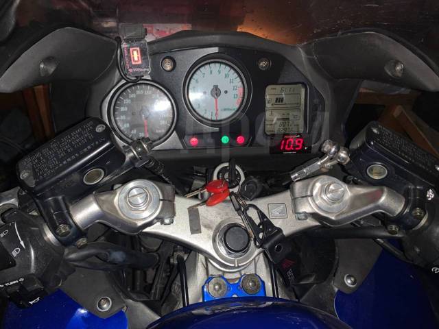 Honda VFR 800F. 781. ., , ,   