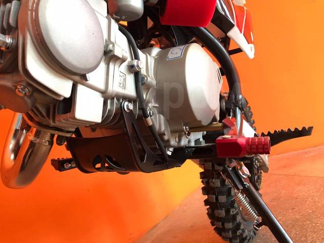 Racer Pitbike RC-CRF125 Start