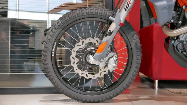 KTM 690 Enduro R. 690. ., , ,   