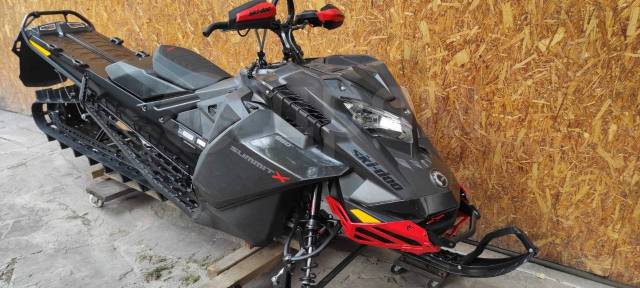 BRP Ski-Doo Summit X with Expert Package. ,   