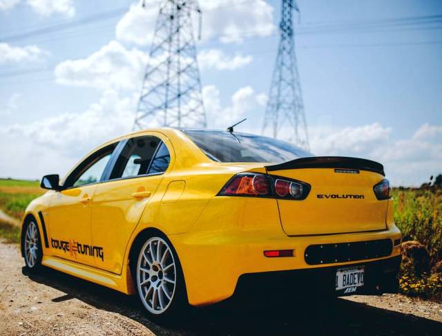  DuckTail  Mitsubishi Lancer X  ( )  
