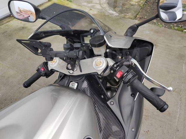 Yamaha YZF-R1. 1 000. ., , ,   