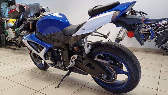 Suzuki GSX-R 600. 600. ., , ,   