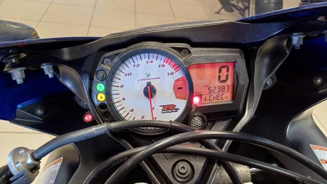 Suzuki GSX-R 600. 600. ., , ,   