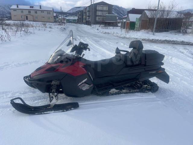 BRP Ski-Doo Expedition SE. ,  ,   