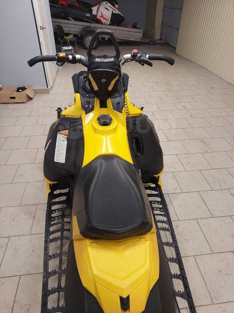 BRP Ski-Doo Summit. ,  ,   