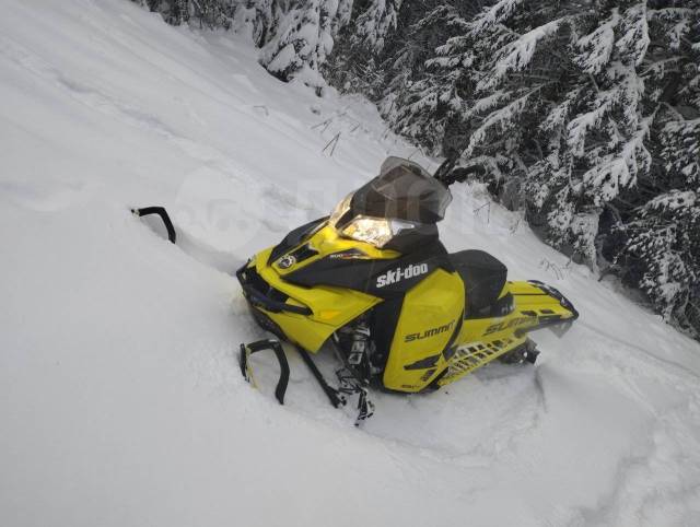 BRP Ski-Doo Summit. ,  ,   