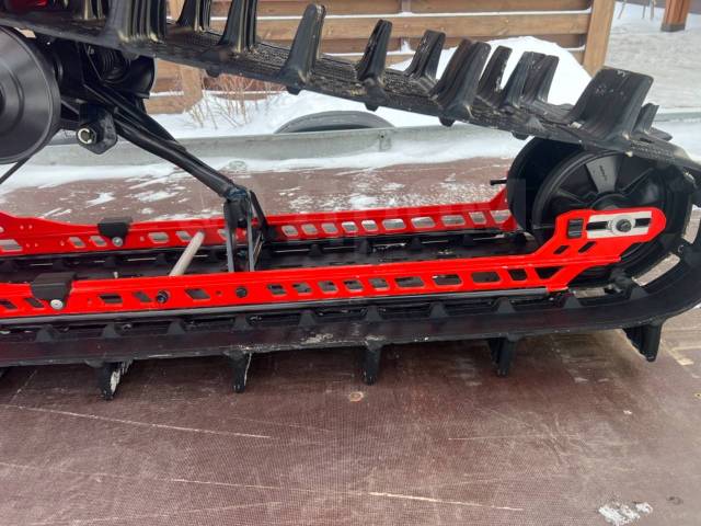 BRP Ski-Doo Summit X. ,  ,   