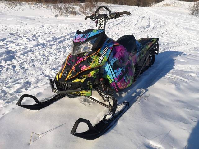 BRP Ski-Doo Summit. ,  ,   