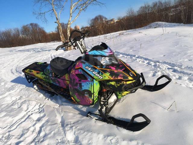 BRP Ski-Doo Summit. ,  ,   