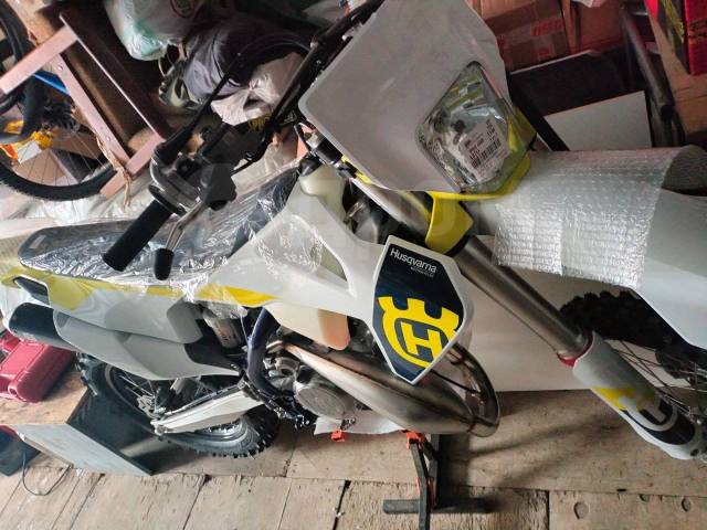 Husqvarna TE 300. 300. ., ,  ,   