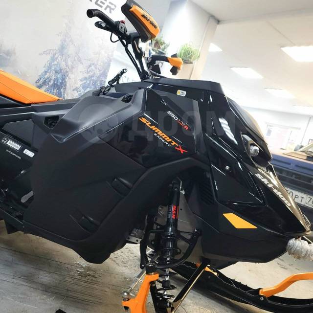 BRP Ski-Doo Summit X with Expert Package. ,  ,  .    - 