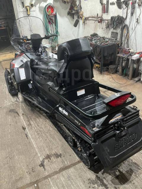 BRP Ski-Doo Expedition SE. ,  ,   