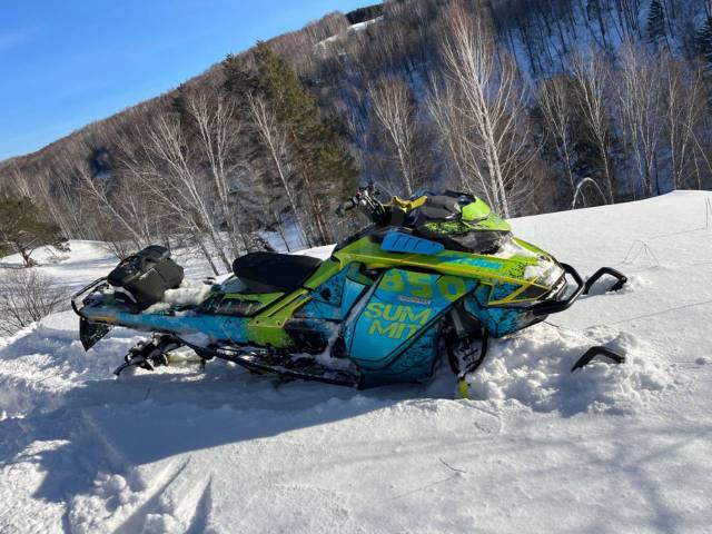 BRP Ski-Doo Summit SP. ,  ,   