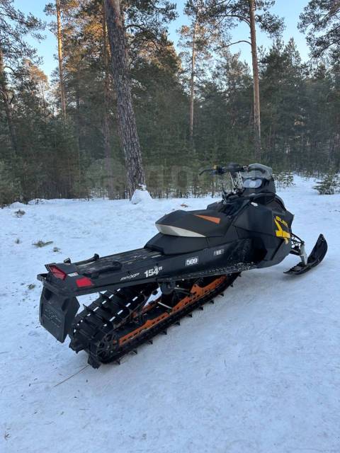 BRP Ski-Doo Summit. ,  ,   