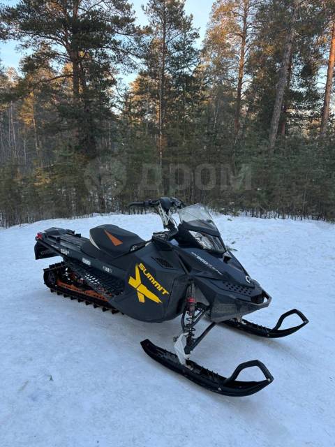 BRP Ski-Doo Summit. ,  ,   