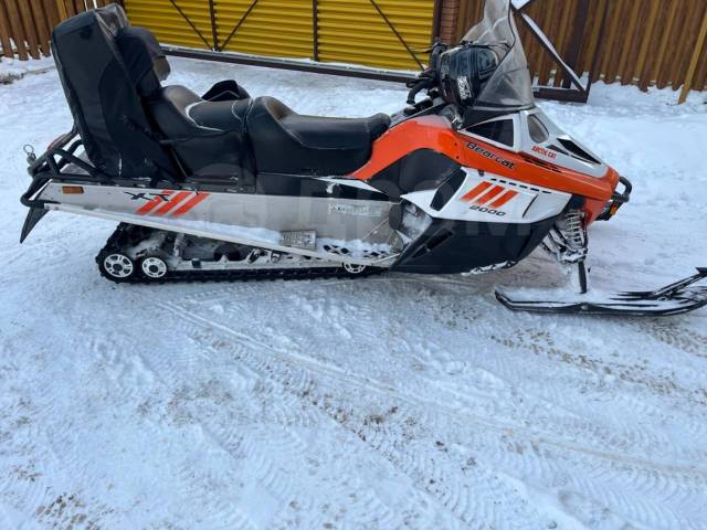 Arctic Cat Bearcat 2000 XT.  ,   