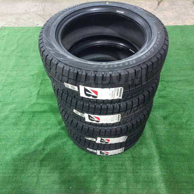 Bridgestone Blizzak Revo GZ, 215/55R17, 17", 1 шт, в наличии, 215 мм ...