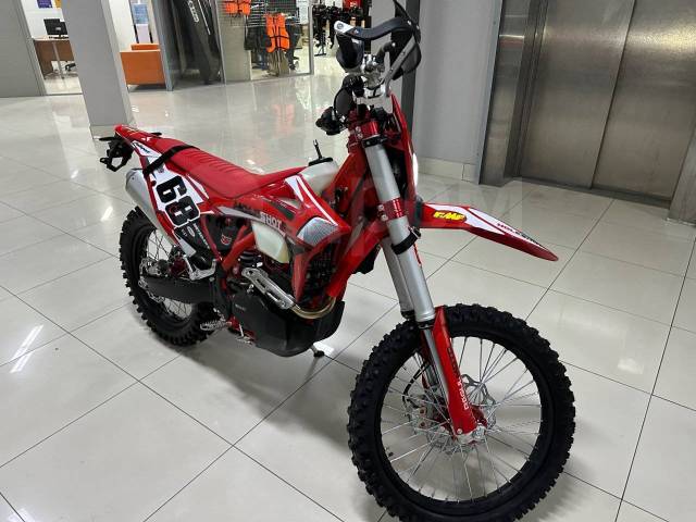 Regulmoto Holeshot. 300. ., , ,   