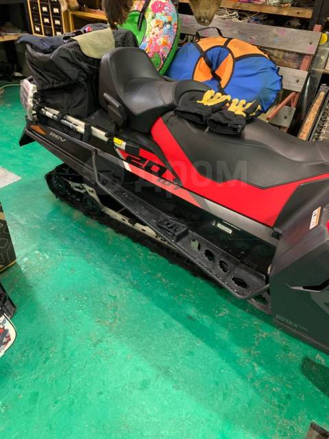 BRP Ski-Doo Skandic WT. ,  ,  .     