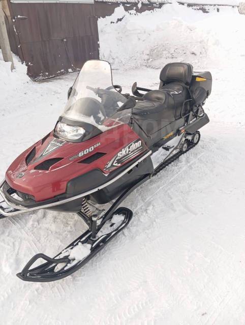 BRP Ski-Doo Expedition TUV. ,  ,   