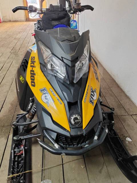 BRP Ski-Doo Summit SP. ,  ,   