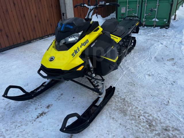 BRP Ski-Doo Summit SP. ,  ,   