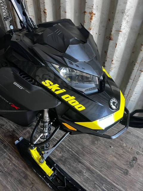 BRP Ski-Doo Summit X. ,  ,   