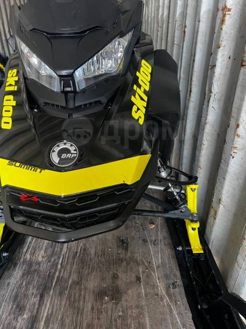 BRP Ski-Doo Summit X. ,  ,   