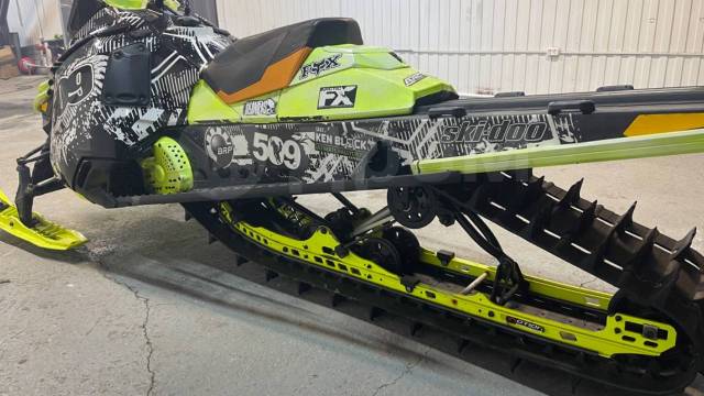 BRP Ski-Doo Summit. ,  ,   